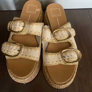 Buckled Platform Sandals - Nude